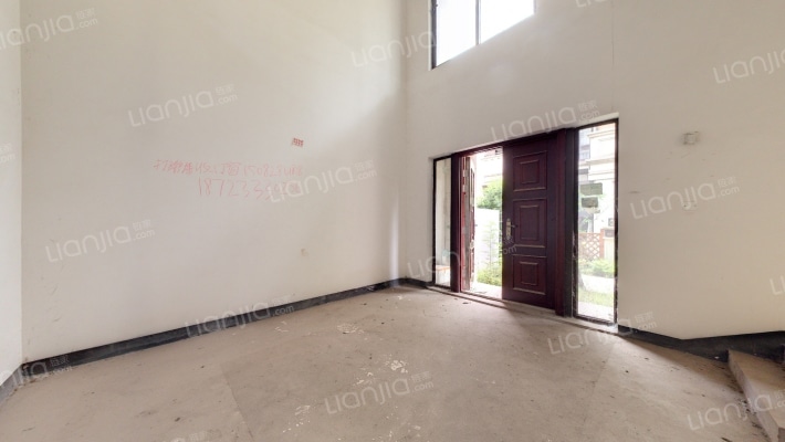 世茂茂悦府别墅二手房实景图