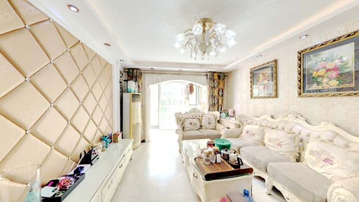 丽都河畔二手房实景图