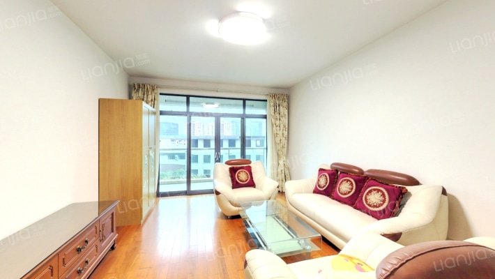 滨江兰庭二手房实景图