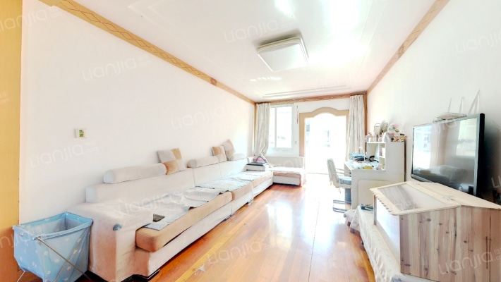 体育新村二手房实景图