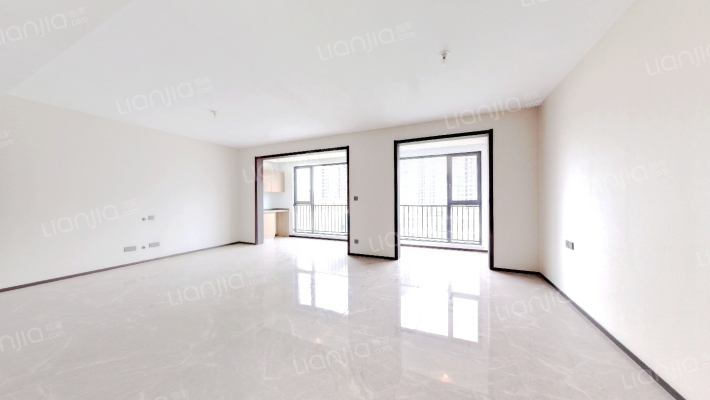 长安金茂悦二手房实景图