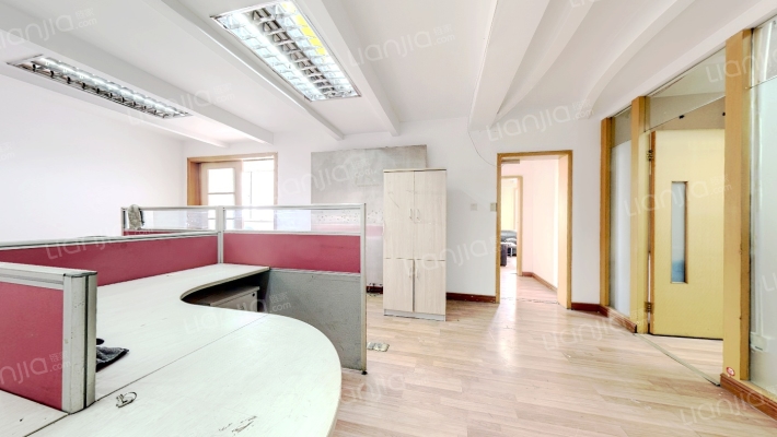 世贸大厦二手房实景图