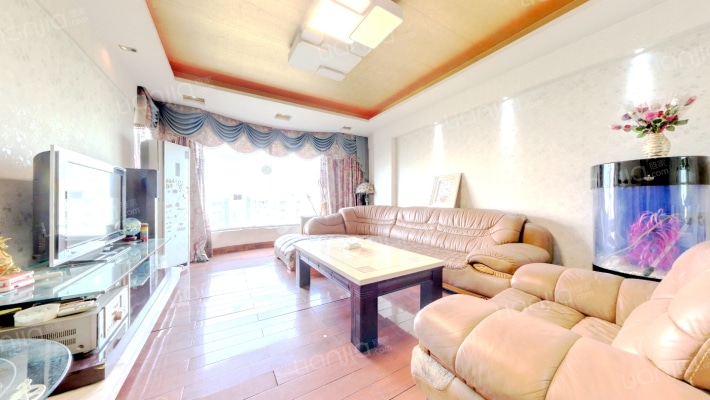 青江名城二手房实景图