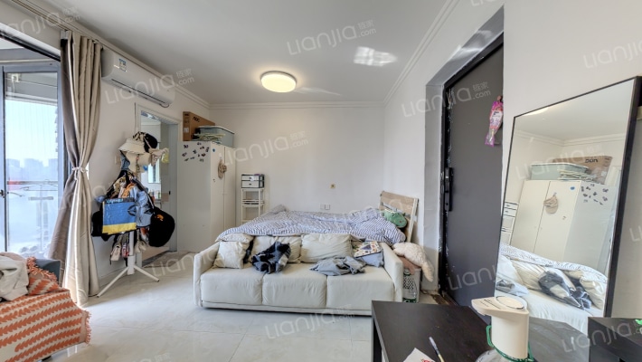 中信湾上六座二手房实景图