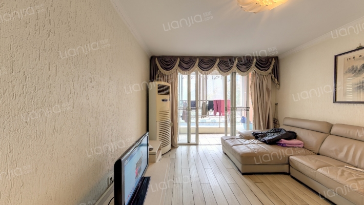 美丽嘉园二手房实景图