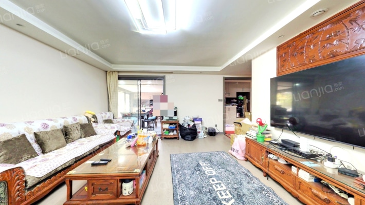 嘉瑞花苑二手房实景图