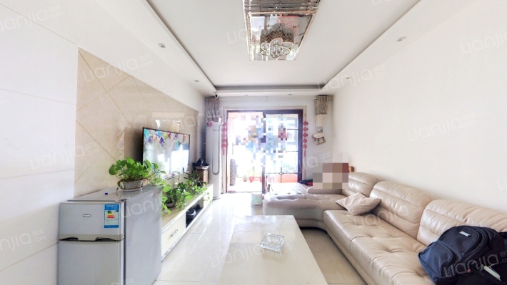 招商依山郡二手房实景图