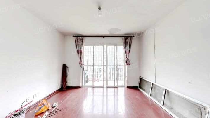 天马佳园二手房实景图