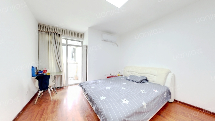 中央花园SOHO二手房实景图