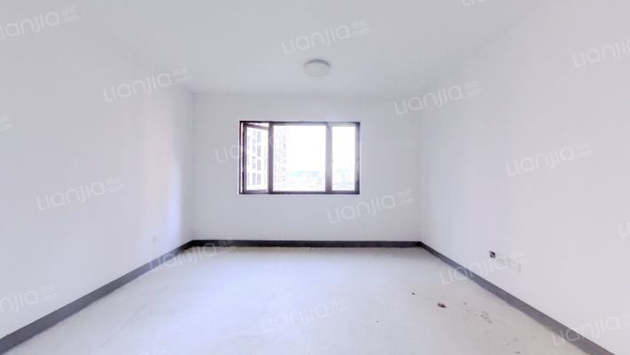 厚屿龙山苑二手房实景图