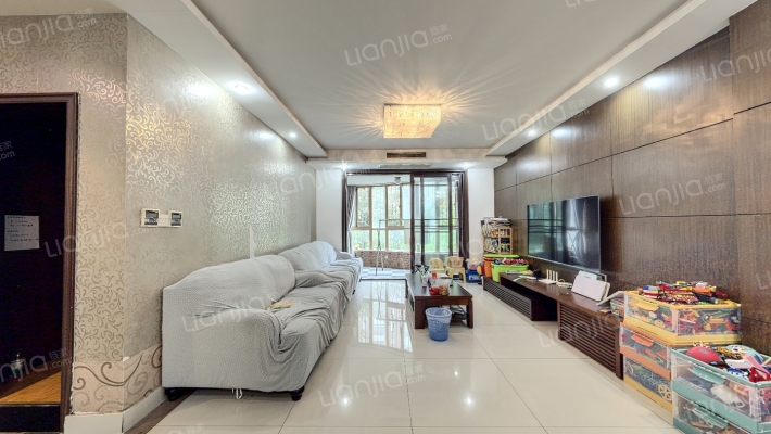 高尔夫西花园二手房实景图