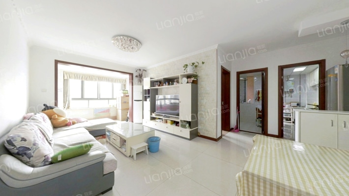 恒美嘉园东区二手房实景图