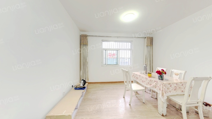 京福花园嘉兰苑二手房实景图