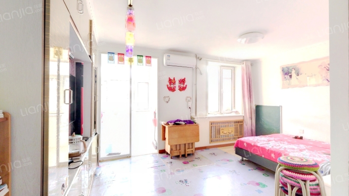 宣信街二手房实景图