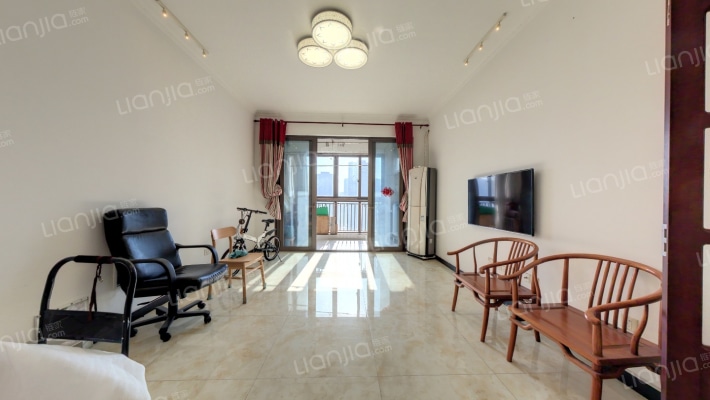 领峰华庭二手房实景图