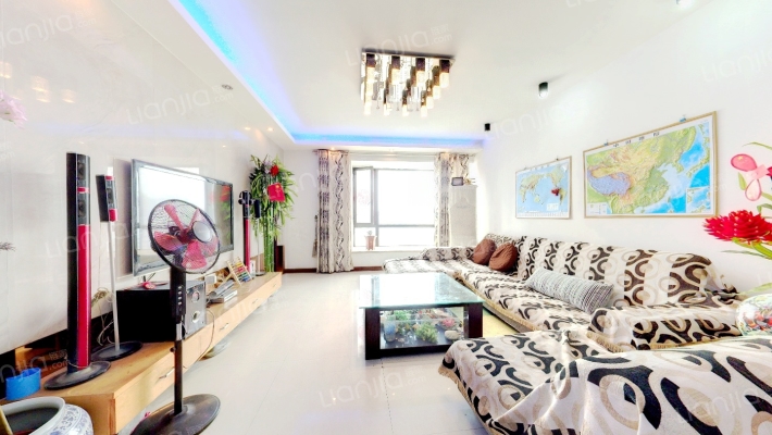 光谷中心花园二手房实景图