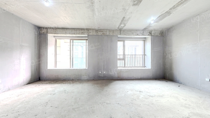 保利西堂里院二手房实景图