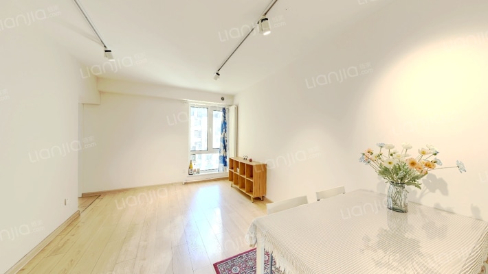 南湖中园一区二手房实景图