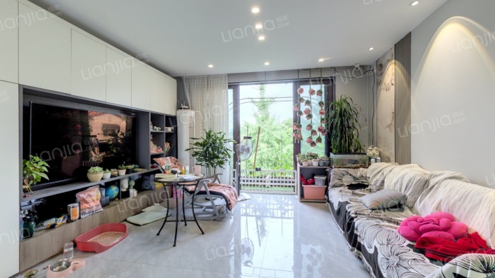 协信TOWN城二手房实景图