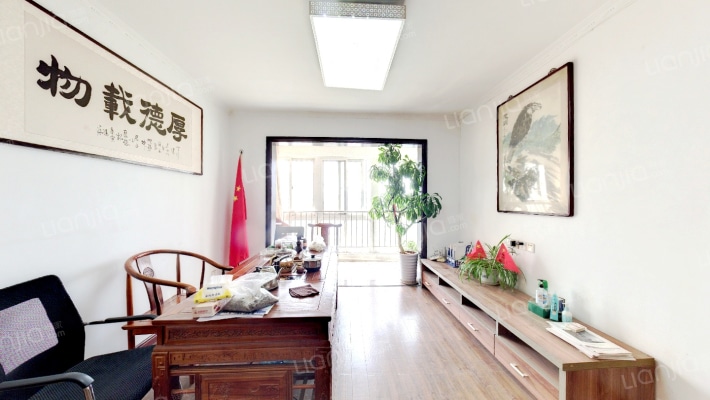 雅美佳小区二手房实景图