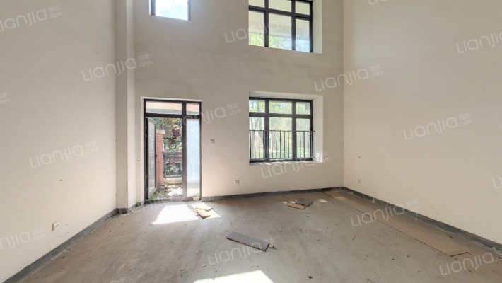 融城华府二手房实景图