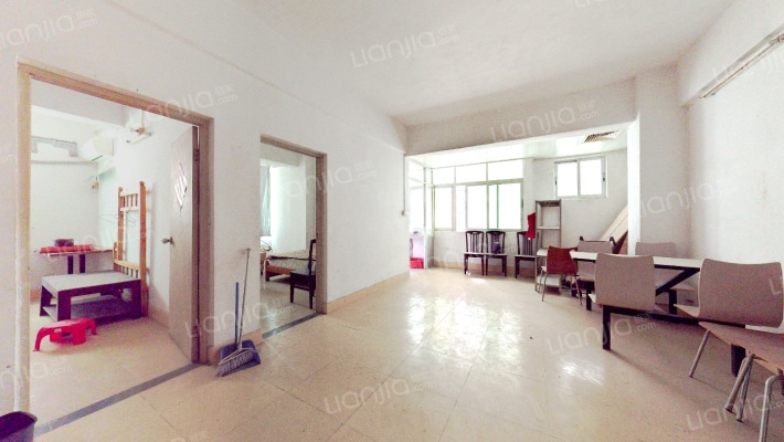 美華苑二手房实景图