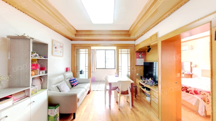 灵响小区二手房实景图