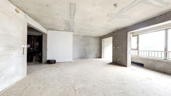 天山熙湖观澜二手房实景图