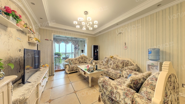 德坤海地亚二手房实景图