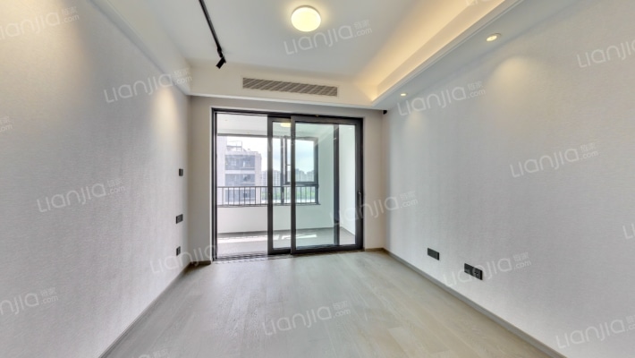 招商虹桥公馆三期二手房实景图