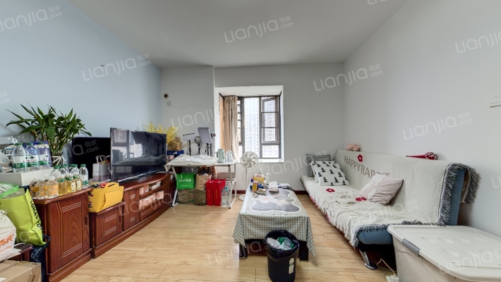 欢乐星城二手房实景图