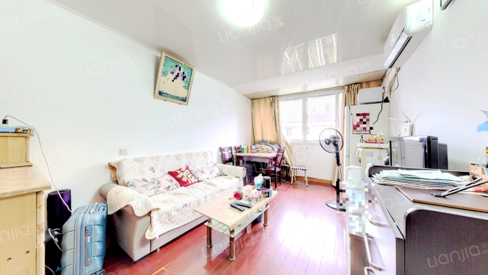 凤城四村二手房实景图