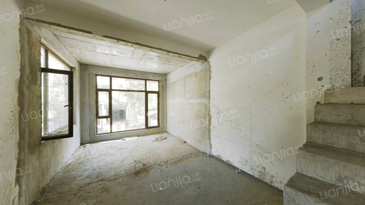 世茂爵世山花园二手房实景图