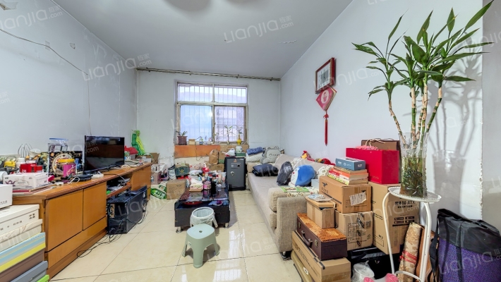 腌制小区二手房实景图