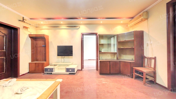 济兖路110-1号二手房实景图