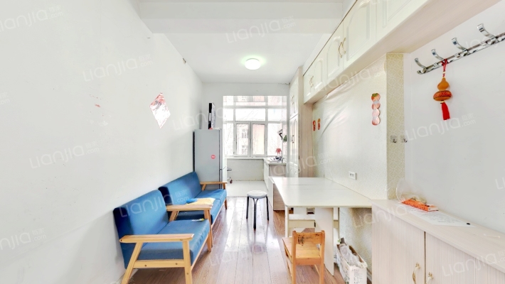 苗圃街二手房实景图