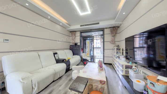 银湖水榭三期二手房实景图