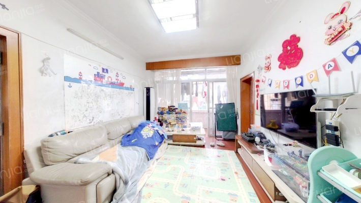 白云山制药厂后山宿舍二手房实景图