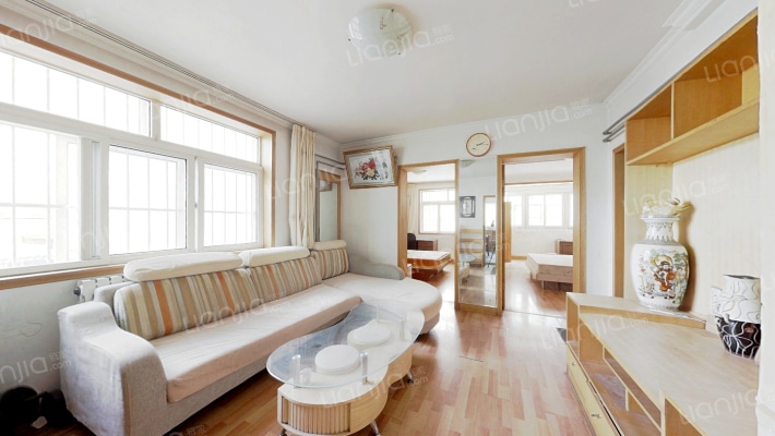 德平路二手房实景图