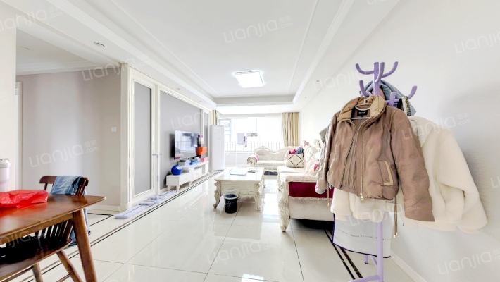 保利湖心岛丽湖苑二手房实景图