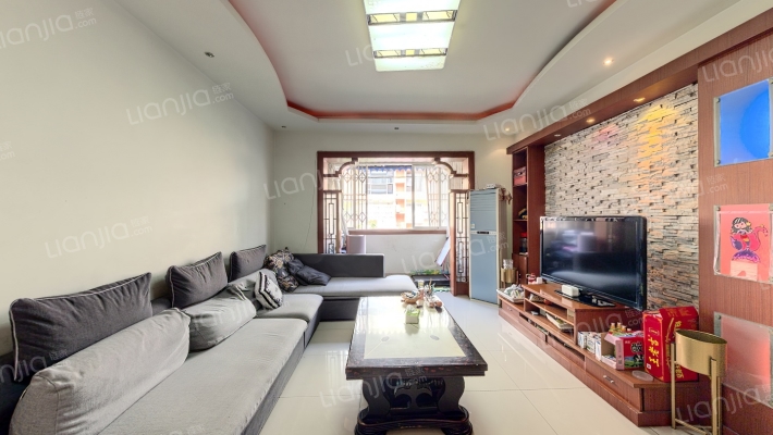 华庭佳苑二手房实景图