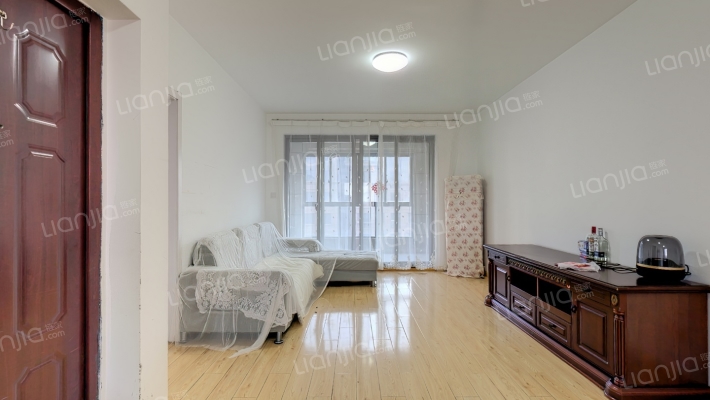 雅鹿臻园二手房实景图