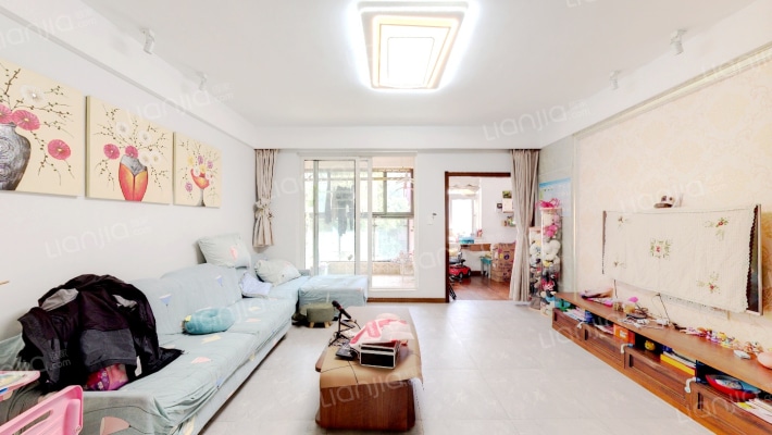 银湖水榭二手房实景图