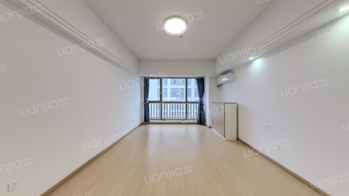 红谷滩万达广场二手房实景图