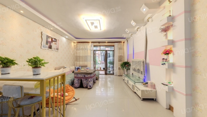 华田亲水湾二手房实景图