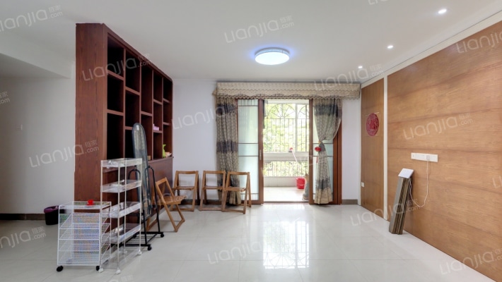 华景新城雅怡居二手房实景图