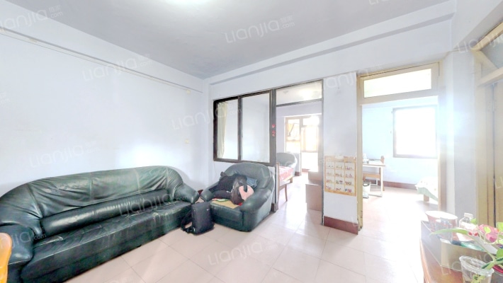 东大街22附3二手房实景图