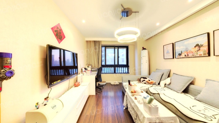 蓝璟雅居二手房实景图