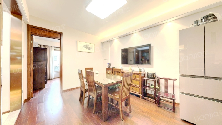 朗诗人民路8号二手房实景图