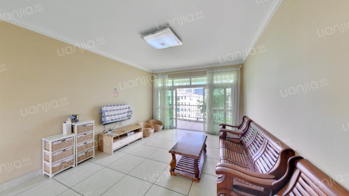 卓达热带雨林椰风苑二手房实景图